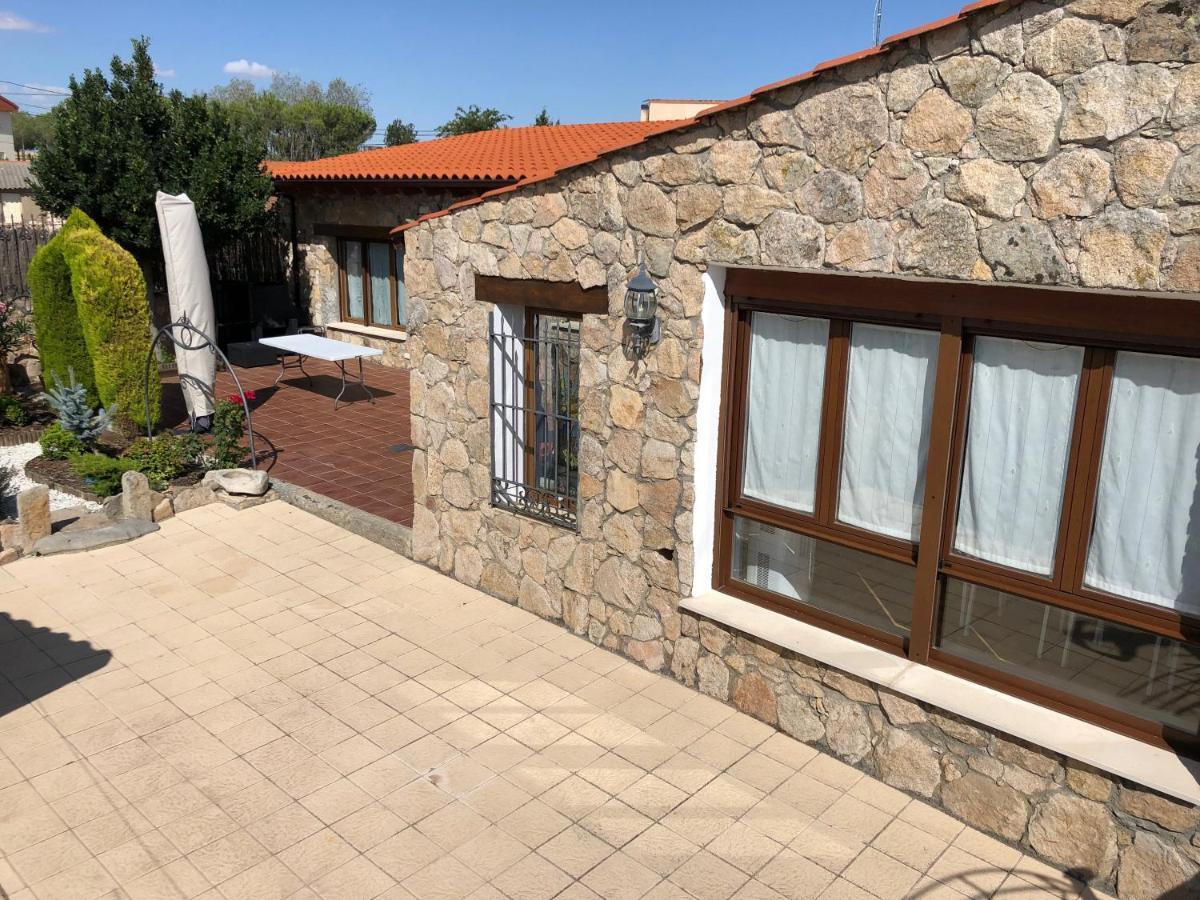 Casa Rural "Rincon Del Eden" Tardobispo Exterior photo